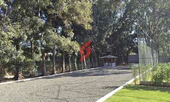 Imagem 4: Chácara de Alto Padrão à Venda Condomínio Vale das Laranjeiras