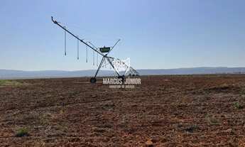 Imagem 2: VENDO GRANDE FAZENDA EM PIRAPORA MG NORTE DE MINAS COM DUPLA APTIDÃO TERRA VERMELHA E COM