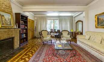 Imagem 6: Casa com 4 Suítes, piscina, churrasqueira, reformada, 5 vagas de garagem