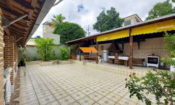 Imagem 2: Casa colonial com 3 quartos, suíte, 3 vagas de garagem, Bairro Santa Mônica, Belo Horizont