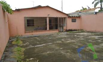 Imagem 2: Casa com 3 quartos - Bairro Conjunto Residencial Aruanã I em Goiânia