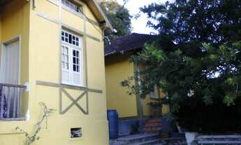 Imagem: A melhor pRepública para Rapazes Estudantes