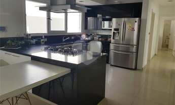 Imagem 7: Casa Alto Padrão Vila Oliveira - Mogi das Cruzes - 04 Suítes - 10 Vagas