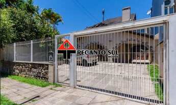 Imagem 2: PORTO ALEGRE - Casa Padrão - Vila Assunção