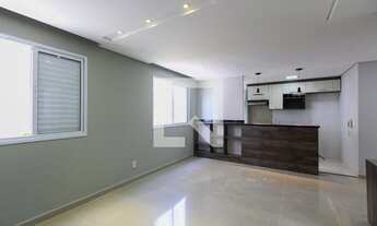 Imagem 5: Apartamento para Aluguel - Vila Carmosina, 1 Quarto, 45 m2