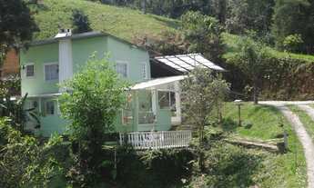 Imagem 2: Sítio para Venda em Nova Friburgo, DEBOSSAN, 2 dormitórios, 1 suíte, 2 banheiros, 2 vagas