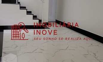 Imagem 2: Belo Sobrado Frontal na Vila Granada!