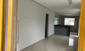 Imagem 2: Casa para venda possui 300 metros quadrados com 3 quartos