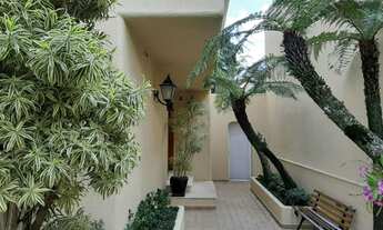 Imagem 5: Sobrado para venda com 350 metros quadrados com 4 quartos