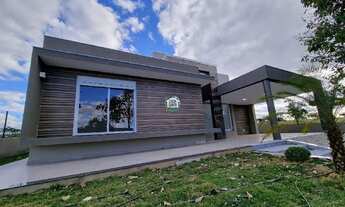 Imagem 2: Casa com 4 dormitórios à venda, 350 m² por R$ 2.300.000,00 - Condomínio Vitória Golf Resid