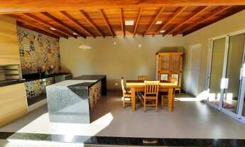 Imagem: Casa à venda em Condomínio Aroeira, em