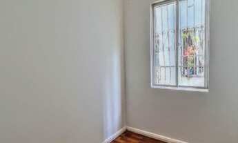 Imagem 4: Apartamento à Venda - Sagrada Família, 2 Quartos, 56 m²