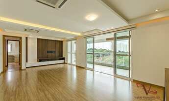 Imagem 5: APARTAMENTO com 3 dormitórios à venda com 180.06m² por R$ 1.350.000,00 no bairro Mossunguê