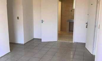 Imagem 2: Apartamento com 3 dormitórios para alugar, 100 m² por R$ 700,00/mês - Papicu - Fortaleza/C