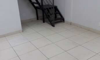 Imagem 2: Alugo Loja com lavabo e mezanino com divisória no Edifício Viena - Floresta - BH/MG