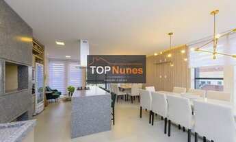 Imagem 5: Bélissima Casa de Esquina, com Piscina em Condomínio Fechado