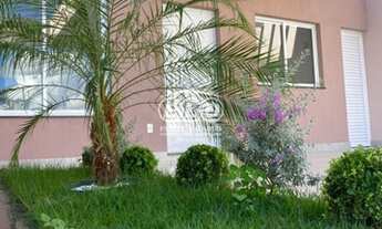 Imagem 3: Casa á venda, localizada em Condomínio Fechado, com facilidade de acesso ao centro comerci