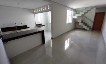 Imagem 3: Cobertura Bairro Iguaçu. Cód. C046 3 Qts/suíte, 190 m², Elev., 2 vgs. Valor 920 mil