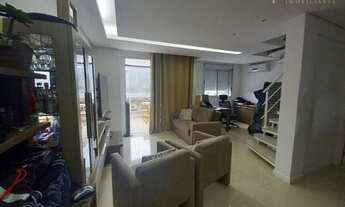 Imagem 4: Cobertura duplex com vista para o bairro no Itacorubi