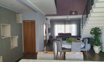 Imagem 4: Sobrado para venda com ótima localização