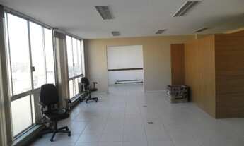 Imagem 2: Comercial/Industrial de 220 metros quadrados no bairro Centro