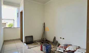 Imagem 3: Imóvel Jardim Ouro Verde. Com área Gourmet e Vaga para 2 veículos