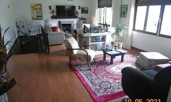 Imagem 5: QUITANDINHA: VELNDO BELA CASA COM PISCINA E JARDIM. ÓTIMA LOCALIZAÇÃO