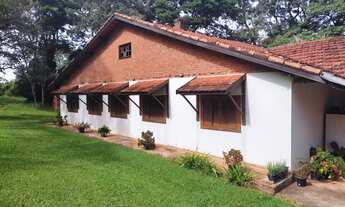 Imagem: Sítio com 10 alqueires, casa estilo Belga