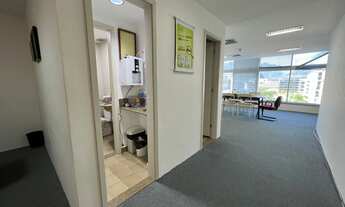 Imagem 5: Sala comercial em frente ao shopping Metropolitano