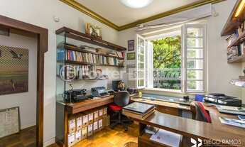 Imagem 2: Apartamento para venda tem 151 metros quadrados com 4 quartos em Rio Branco - Porto Alegre