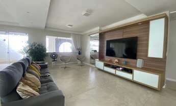 Imagem 6: Vendo linda casa com 4 suítes porteira fechada no Cohajap!!