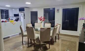 Imagem 2: Casa para Locação e Venda no condomínio Alpes da Cantareira com 3 suítes