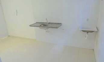 Imagem 7: Apartamento com 1 quarto, wc social, sala, cozinha e área de serviço juntos, blindex no wc