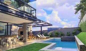 Imagem 2: Chácara dos Lagos - Casa com 4 suítes à venda, 350 m² por R$ 3.100.000 - Granja Viana/SP