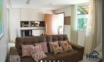 Imagem 3: Casa Linear em Excelente Localização com 3 Quartos, Suíte, Closet e Vaga para 5 Carros no