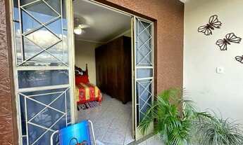 Imagem 5: Casa em lote de 220m2 no Vale Verde