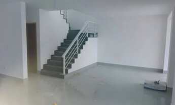 Imagem 6: Casa de condomínio para aluguel possui 370 metros quadrados com 3 quartos