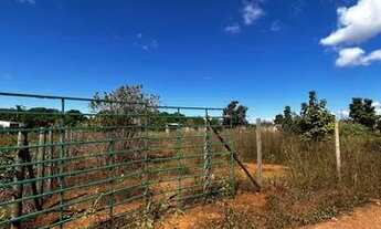 Imagem: Terreno 5 km de MOC, sentido juramento no