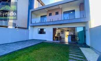 Imagem: Sobrado em Balneário Perequê - Matinhos