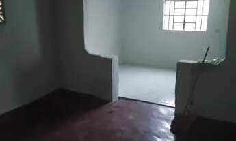 Imagem 4: Deposito Facilitado. Casa Simples e Aconchegante em Quintal Familiar