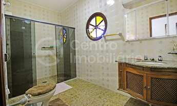 Imagem 5: CASA com piscina e 4 quartos em Peruíbe, no bairro Jardim Ribamar