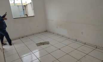 Imagem 2: Aluga-se por 900,00