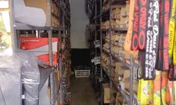 Imagem 3: Moto peças Galpão / depósito com venda por R$95.000