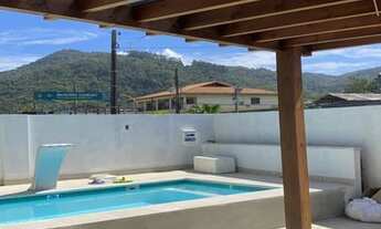Imagem 4: CASA TERREA COM PISCINA NA PRAIA DO ESTALEIRO EM BALNEÁRIO CAMBORIÚ