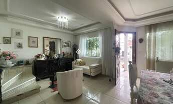 Imagem 4: CAMBORIú - Casa Padrão - Centro