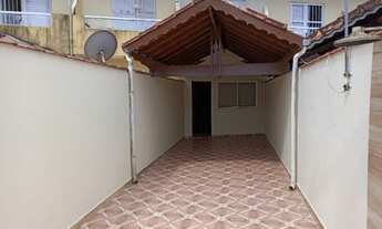 Imagem 2: Sobrado 200 m da praia no Solemar