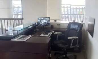 Imagem 2: Apartamento nos Cavaleiros com 3 quartos sendo 2 suítes Locação