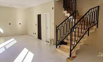 Imagem 6: Sobrado para venda possui 200 metros quadrados com 3 quartos na Cidade Jardim