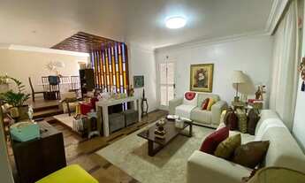 Imagem 7: Casa térrea em Piatã, 300m², 4/4 sendo 2 suítes, 03 salas, dependência