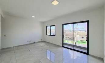 Imagem 3: Casa de condomínio sobrado para aluguel possui 198 metros quadrados com 3 quartos